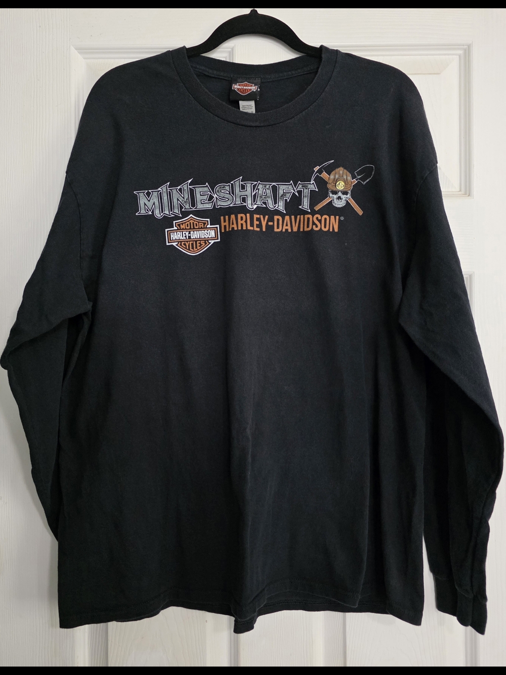 Mineshaft Harley-Davidson Black Graphic Long Sleeve Tee
